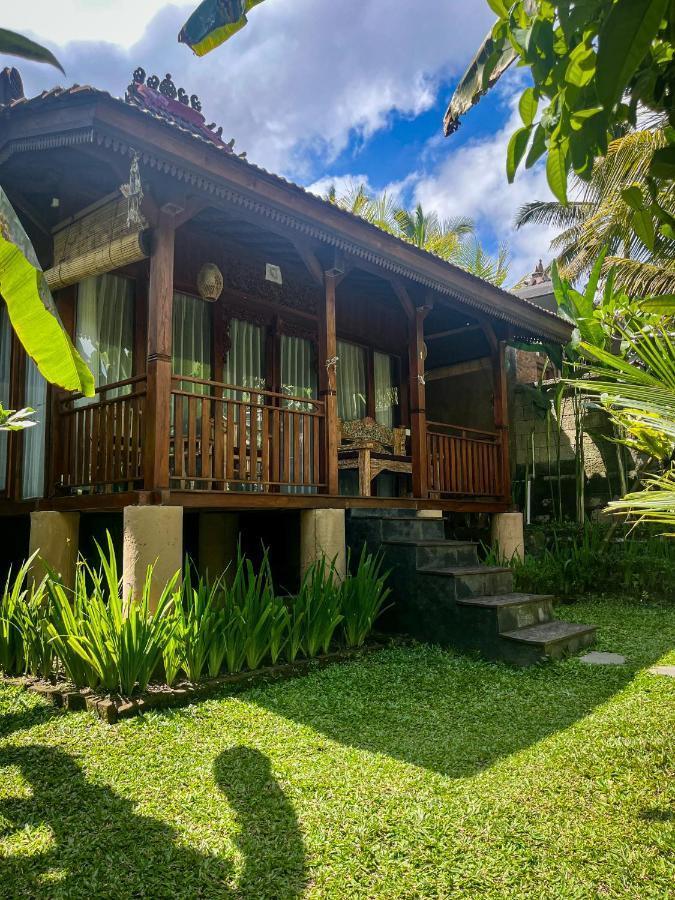 The Banana'S Kumbe Villa Tampaksiring Exterior foto